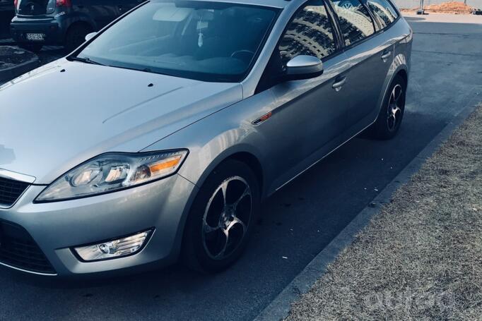 Ford Mondeo 4 generation wagon