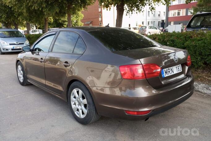 Volkswagen Jetta 6 generation Sedan