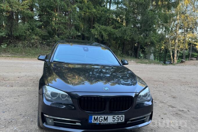 BMW 7 Series F01/F02 [restyling] Sedan