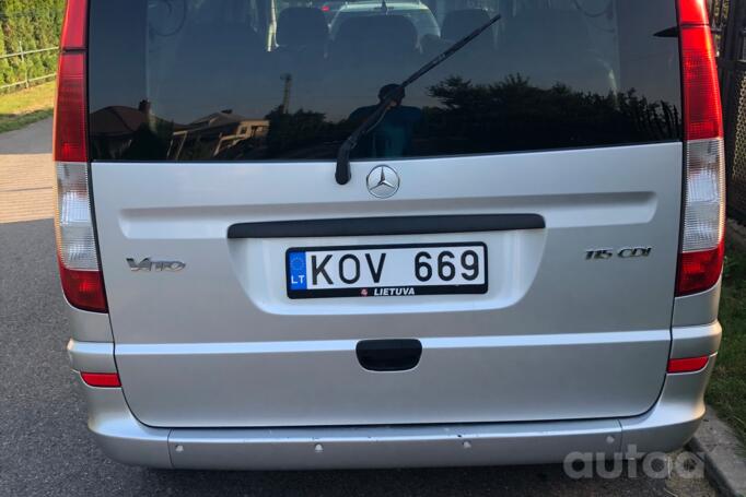 Mercedes-Benz Vito W639 Minivan 4-doors