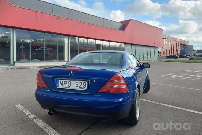 Mercedes-Benz SLK-Class R170 Roadster