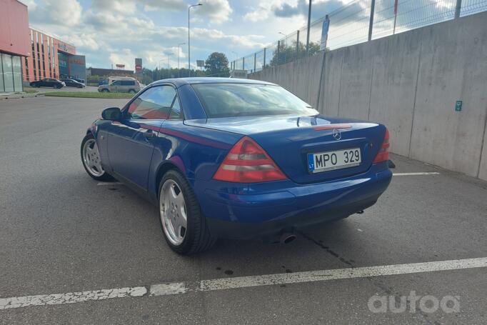 Mercedes-Benz SLK-Class R170 Roadster