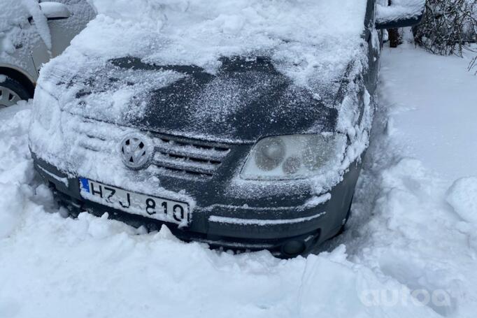 Volkswagen Caddy 3 generation Minivan 4-doors