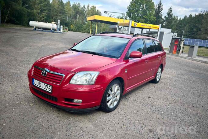 Toyota Avensis 2 generation wagon