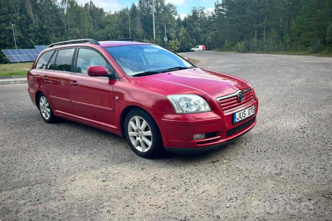 Toyota Avensis 2 generation wagon