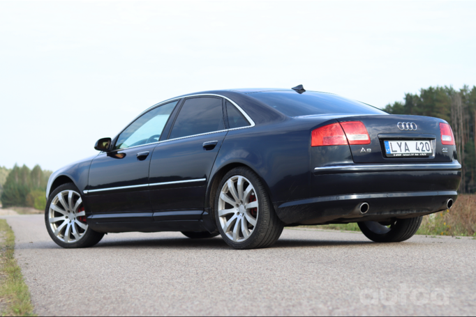 Audi A8 D3/4E Sedan