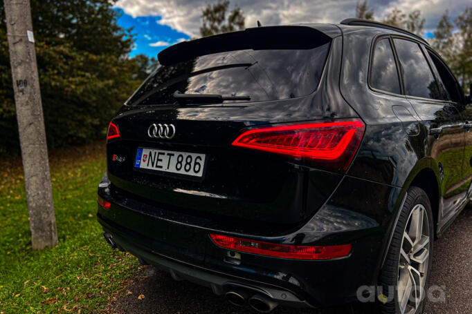 Audi SQ5 8R Crossover