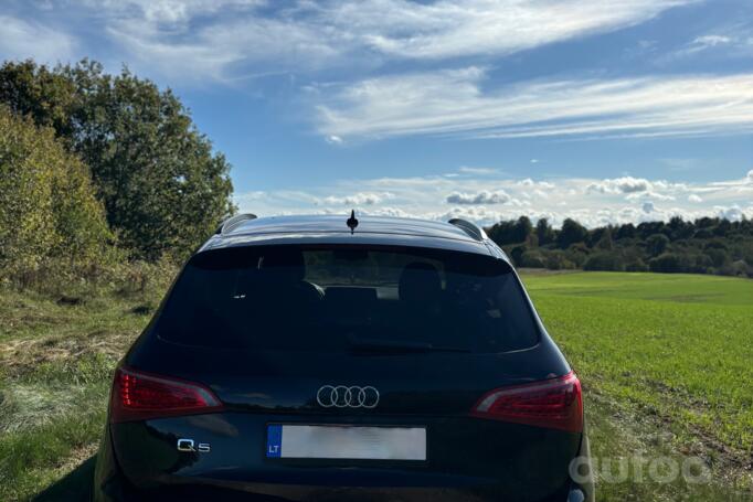 Audi Q5 8R Crossover