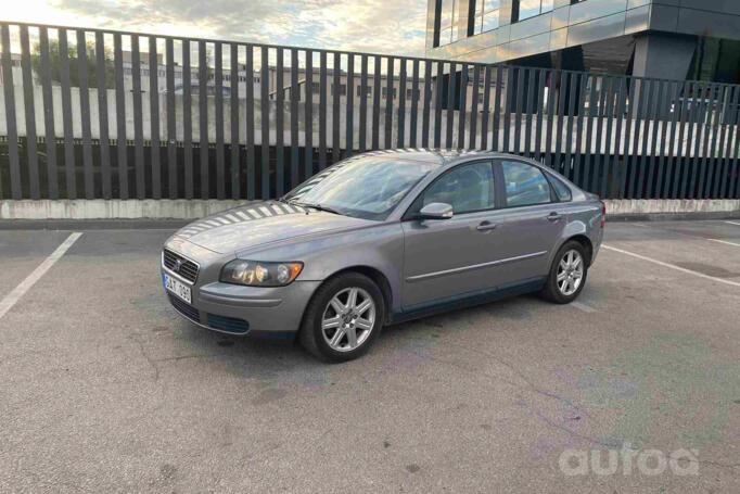 Volvo S40