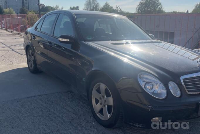 Mercedes-Benz E-Class W211 Sedan