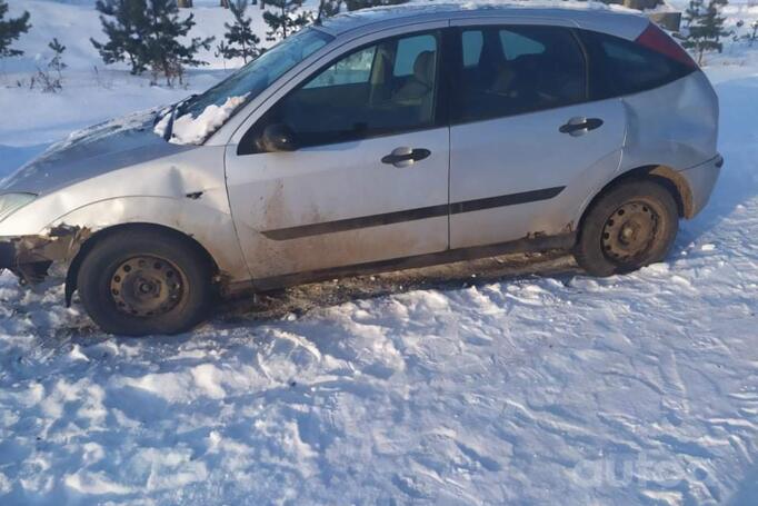 Ford Focus 1 generation Hatchback 5-doors