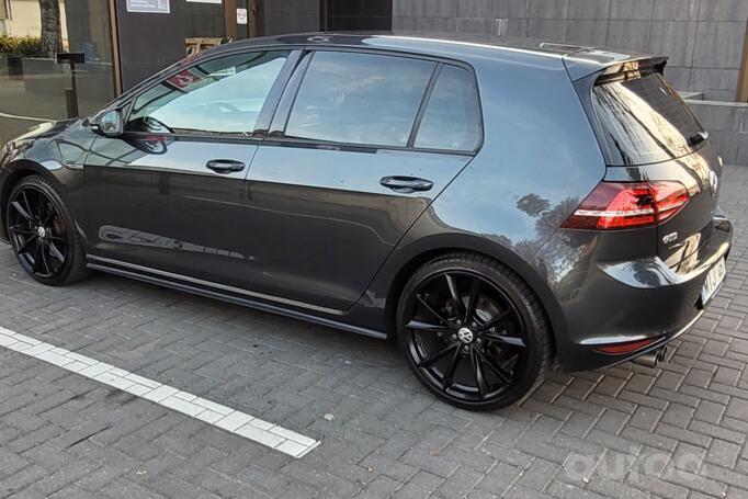 Volkswagen Golf 7 generation Hatchback 5-doors