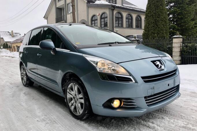 Peugeot 5008 1 generation Minivan