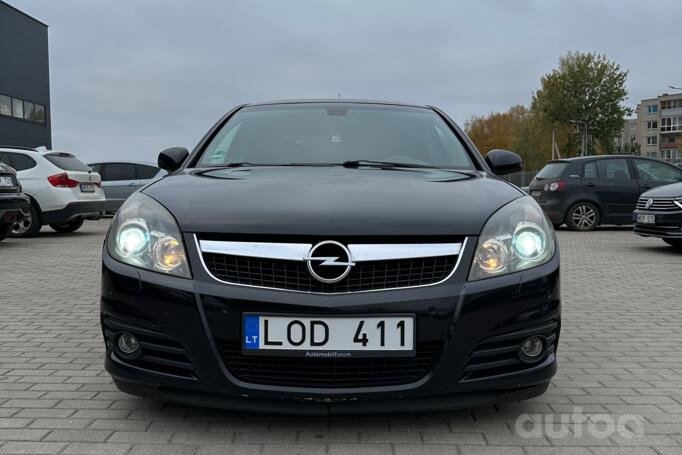 Opel Vectra C GTS hatchback