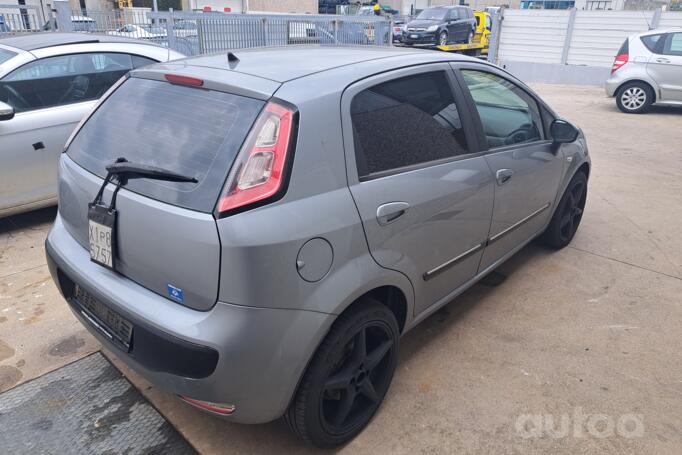 Fiat Punto 3 generation Grande Punto hatchback 3-doors