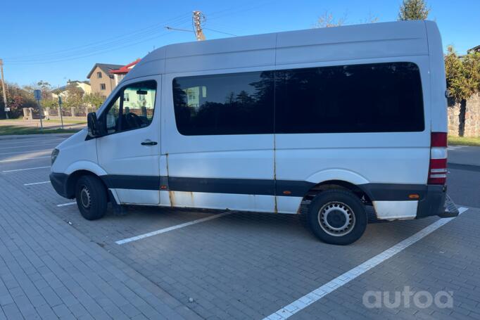 Mercedes-Benz Sprinter Second generation