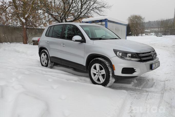 Volkswagen Tiguan 1 generation [restyling] Crossover