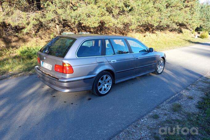 BMW 5 Series E39 Touring wagon