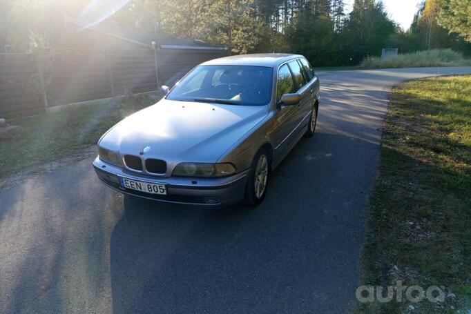 BMW 5 Series E39 Touring wagon