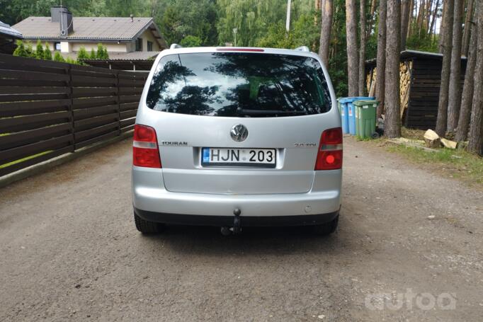 Volkswagen Touran 1 generation Minivan