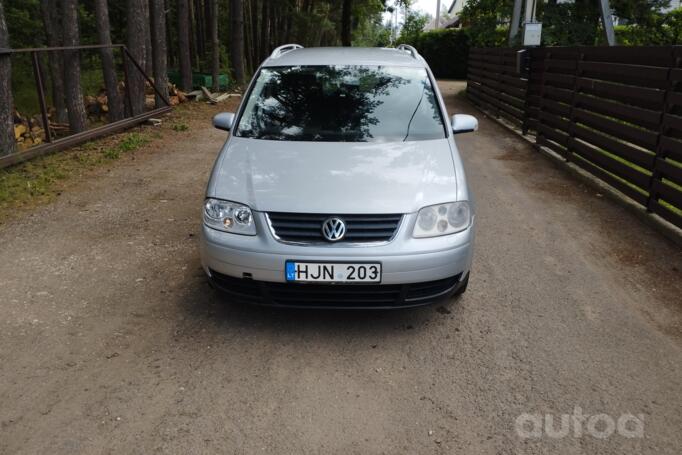 Volkswagen Touran 1 generation Minivan