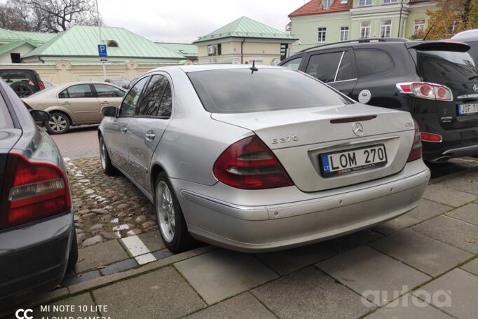 Mercedes-Benz E-Class W211 Sedan