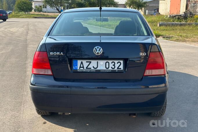 Volkswagen Bora 1 generation Sedan