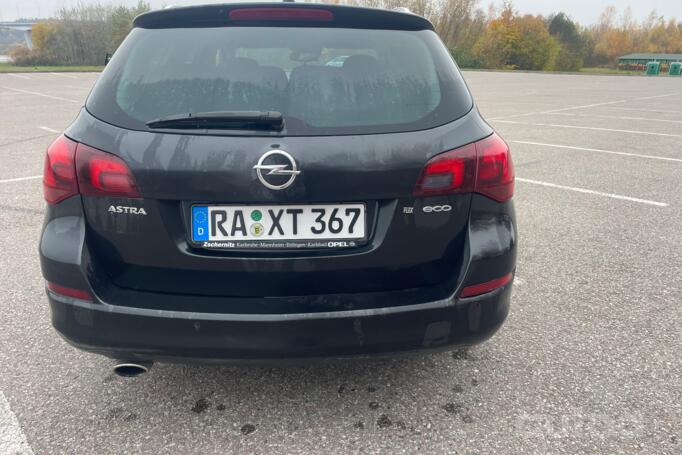 Opel Astra J [restyling] Sports Tourer wagon 5-doors