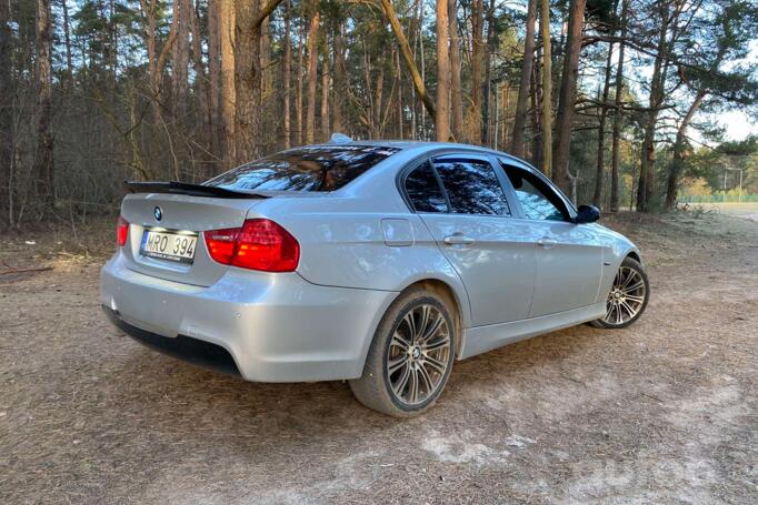 BMW 3 Series E90/E91/E92/E93 Sedan