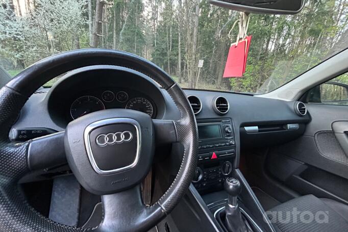 Audi A3 8P/8PA [restyling] Sportback hatchback 5-doors