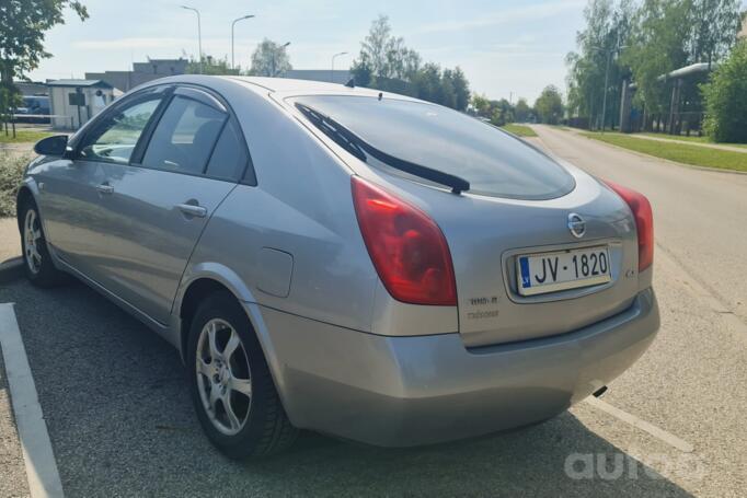 Nissan Primera P12 Liftback