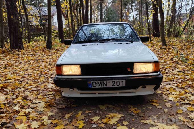 Audi 80