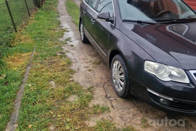 Volkswagen Passat B6 wagon 5-doors