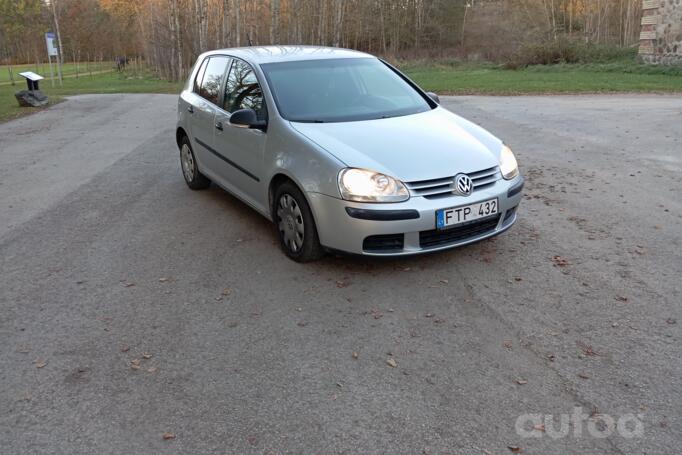 Volkswagen Golf 5 generation Hatchback 5-doors