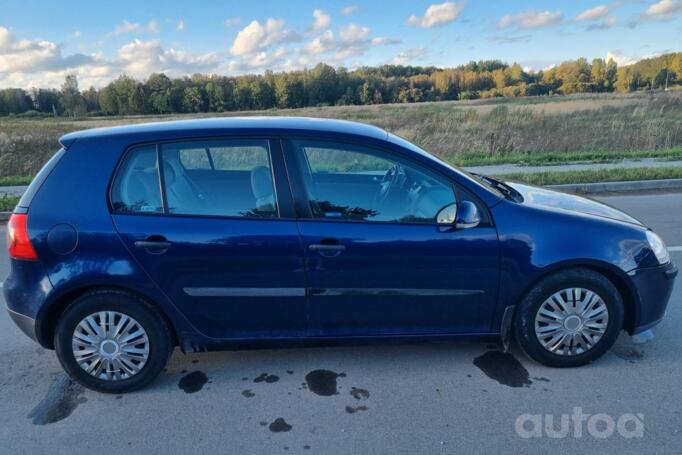 Volkswagen Golf 5 generation Hatchback 5-doors