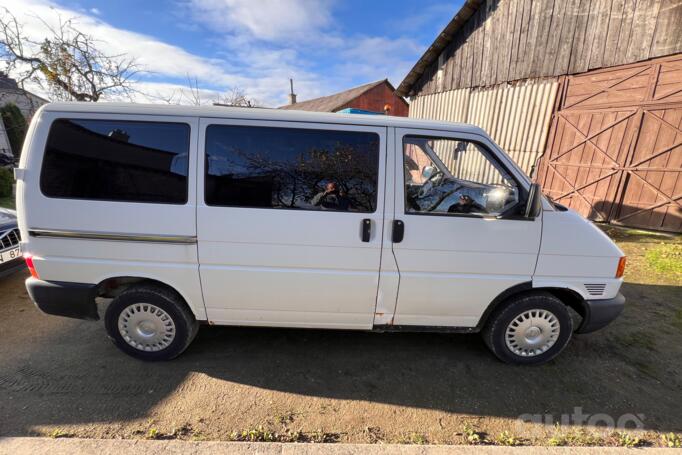 Volkswagen Transporter T4 Minivan 4-doors