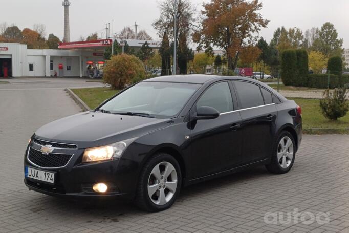 Chevrolet Cruze J300 Sedan