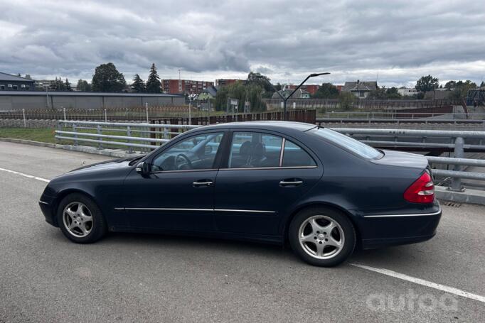 Mercedes-Benz E-Class W211/S211 Sedan 4-doors