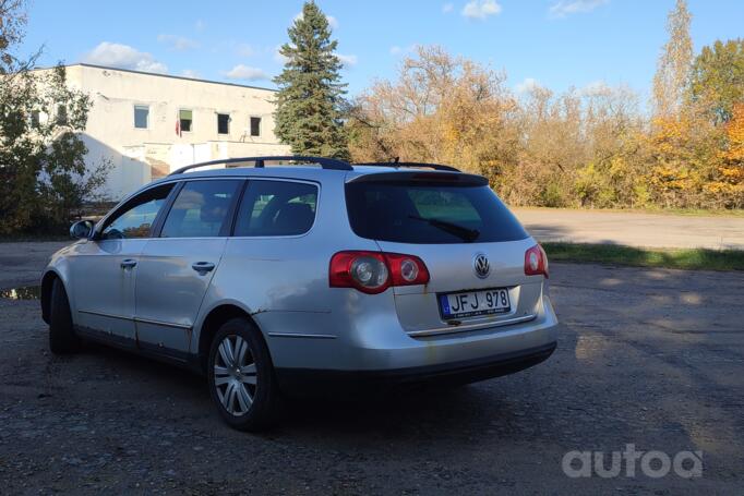 Volkswagen Passat B6 wagon 5-doors