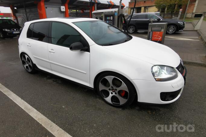 Volkswagen Golf GTI 5 generation