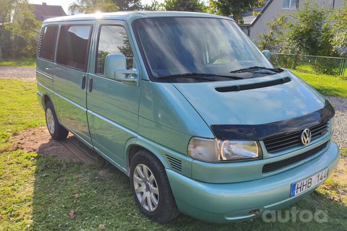 Volkswagen Caravelle T4 Minivan