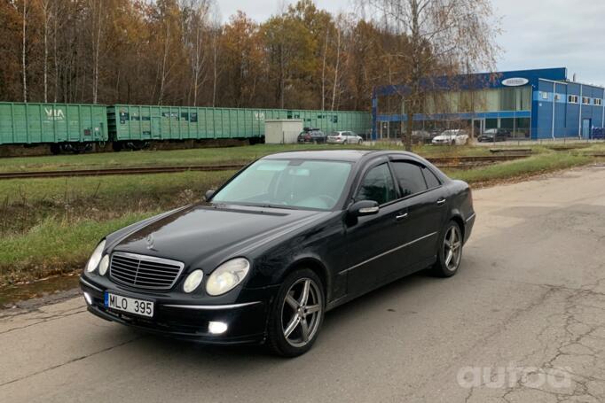 Mercedes-Benz E-Class W211 Sedan