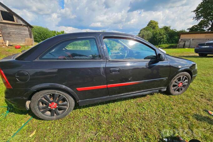 Opel Astra F [restyling] Hatchback 3-doors