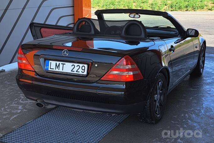 Mercedes-Benz SLK-Class R170 Roadster