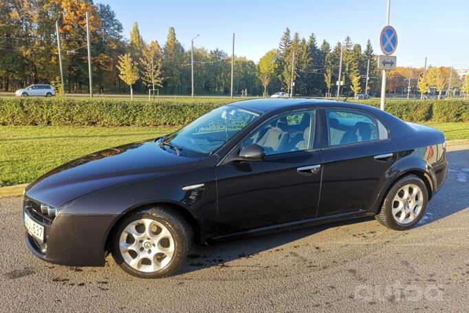 Alfa Romeo 159 1 generation Sedan