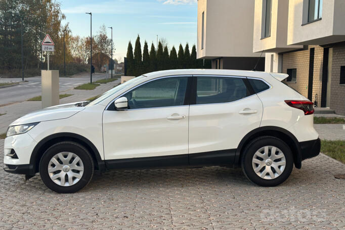 Nissan Qashqai 2 generation [restyling] Crossover