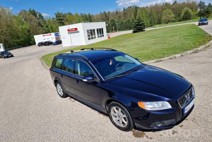 Volvo V70 3 generation wagon