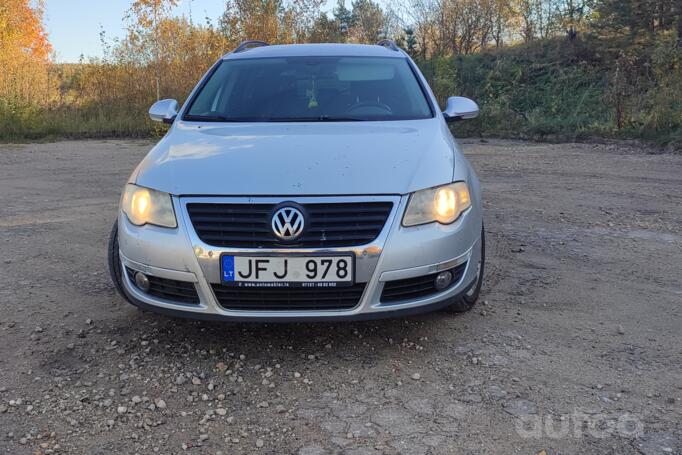 Volkswagen Passat B6 wagon 5-doors