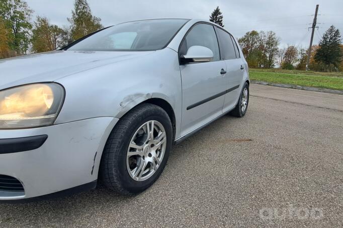 Volkswagen Golf 5 generation Hatchback 5-doors