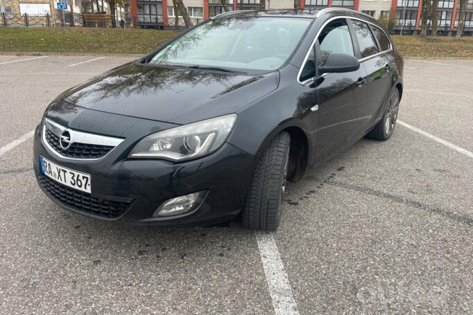 Opel Astra J [restyling] Sports Tourer wagon 5-doors